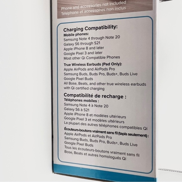 BNIB WIRELESS CHARGING STAND AND PAD BUNDLE - Picture 7 of 8